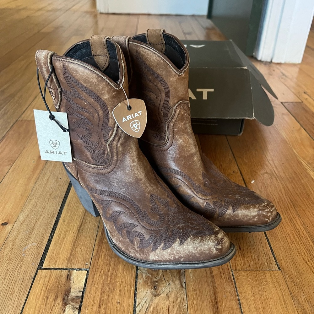 Ariat Women's Chandler Boots - Brown NWT